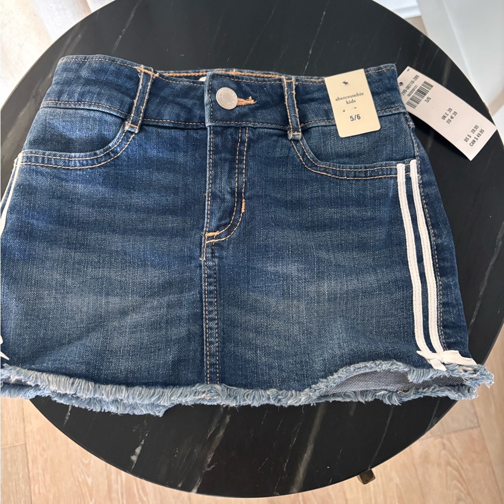 abercrombie kids Dark Blue Denim Skirt with White Side Stripe